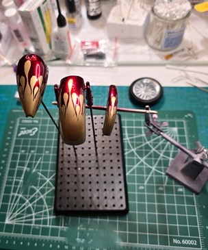 Tank and fenders with flames 2.jpg
